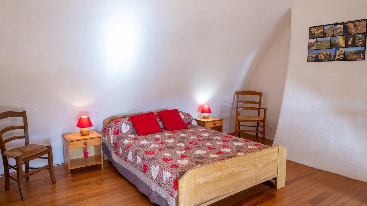 Photo of Bedroom in Mas-Saint-Chely