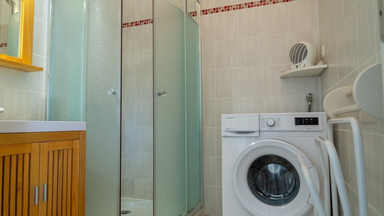 Photo of Bathroom in Mas-Saint-Chely