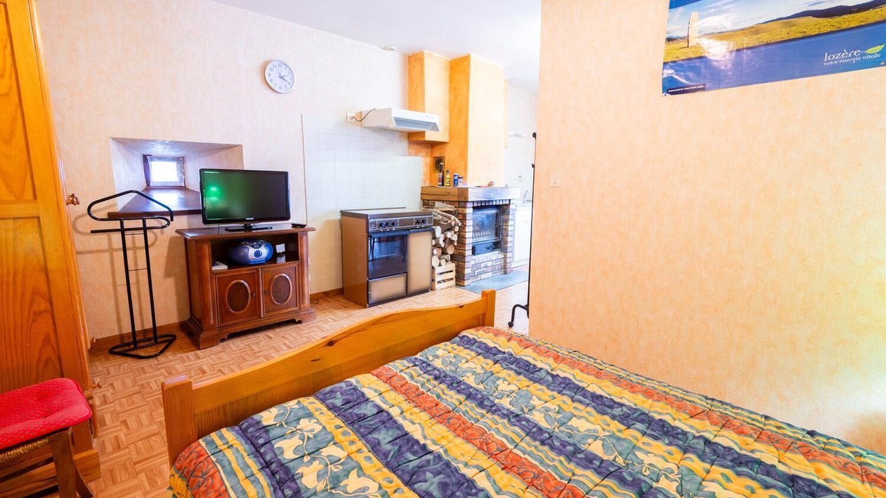 Photo of Bedroom in Saint-Denis-en-Margeride