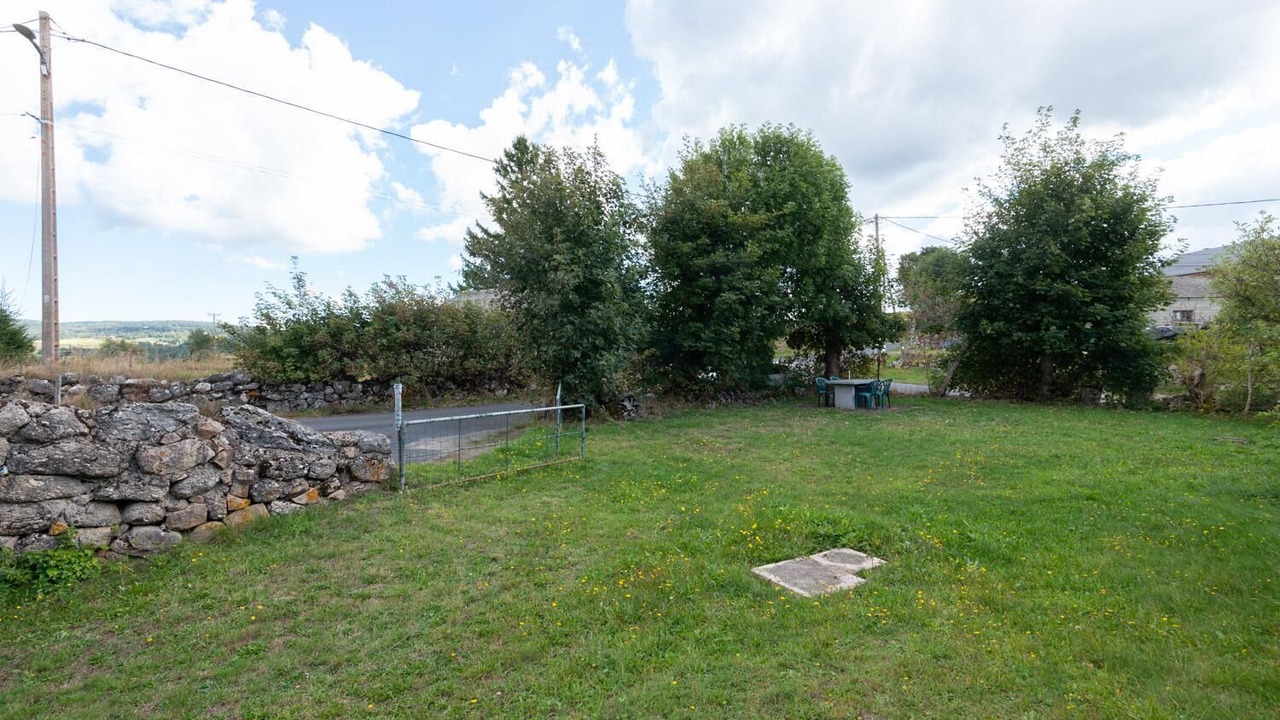 Photo of Outdoor in Saint-Denis-en-Margeride