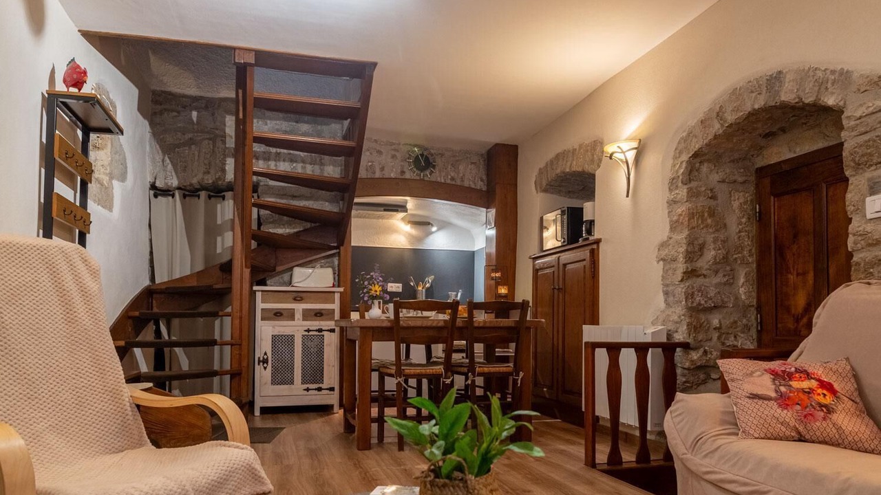 Photo of Livingroom in Sainte-Enimie