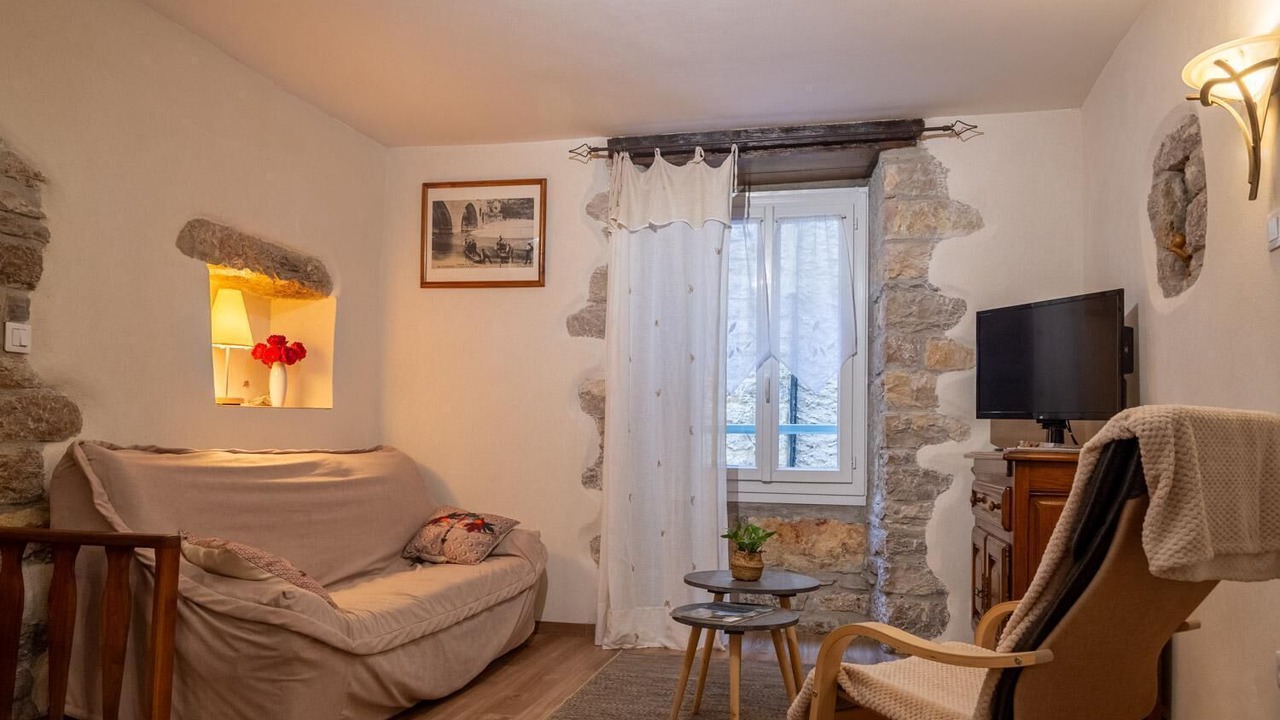 Photo of Livingroom in Sainte-Enimie