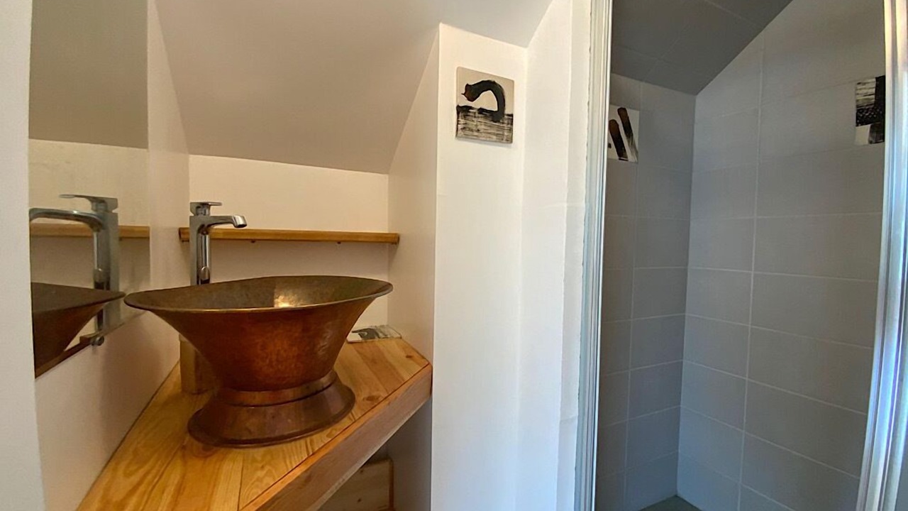 Photo of Bathroom in Saint-Sauveur-de-Peyre