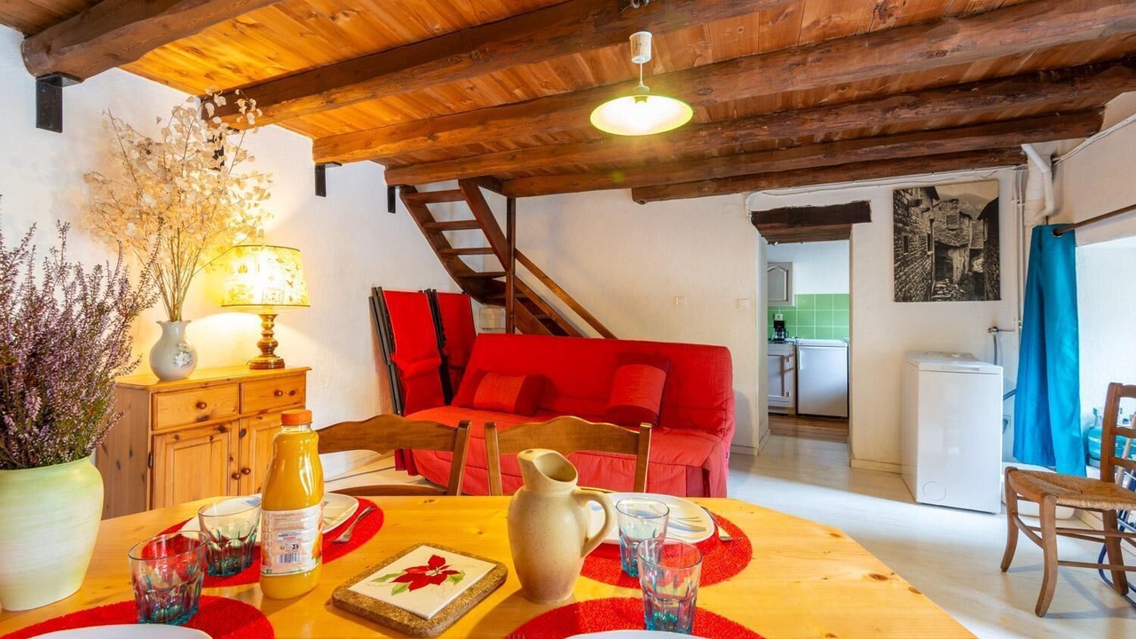 Photo of Livingroom in Saint-Chely-du-Tarn