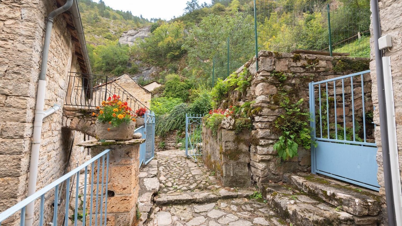 Photo of Outdoor in Saint-Chely-du-Tarn