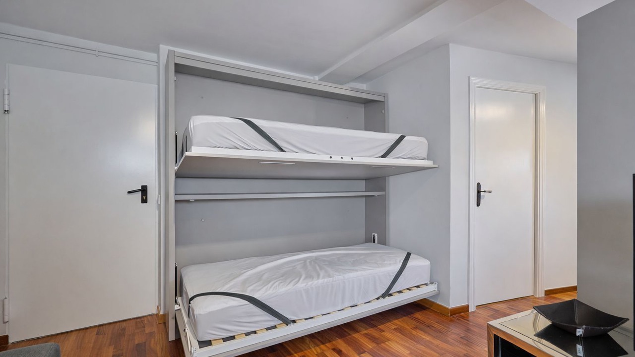 Photo of Bedroom in Age