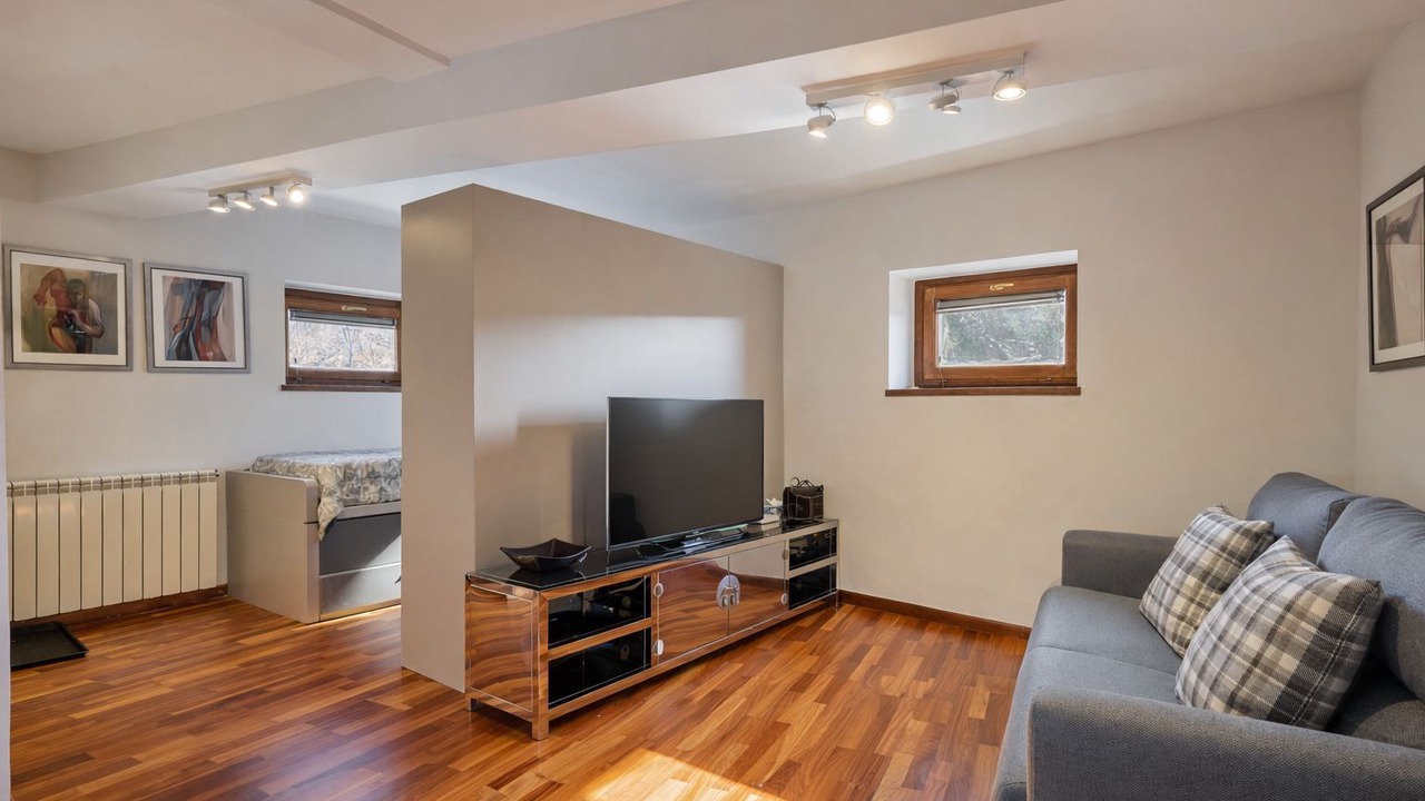 Photo of Livingroom in Age