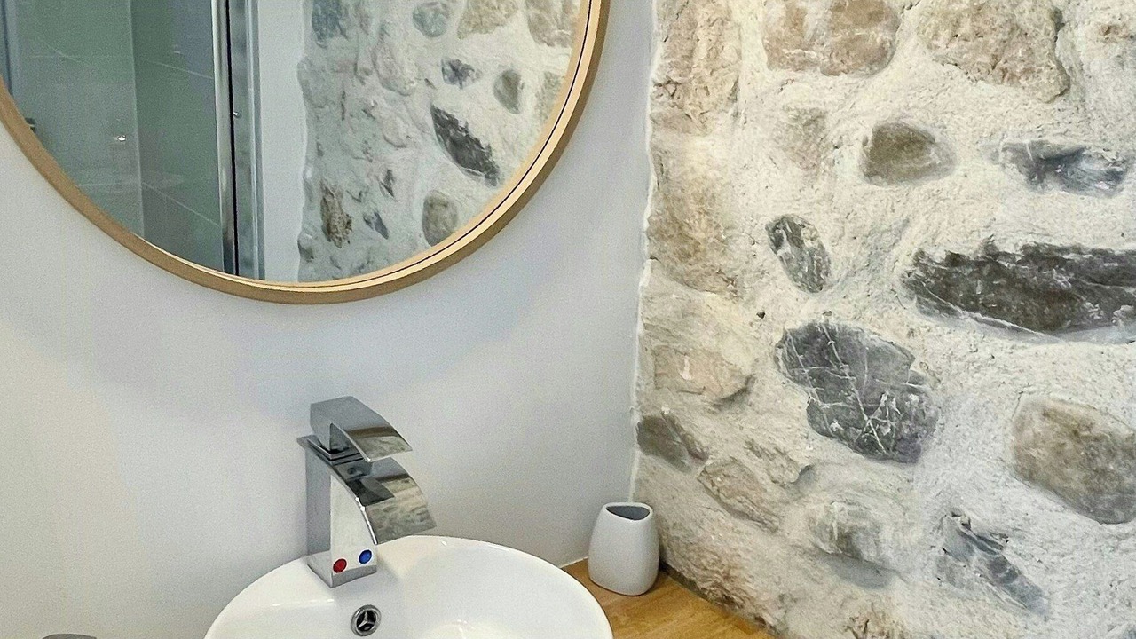 Photo of Bathroom in Bize-Minervois