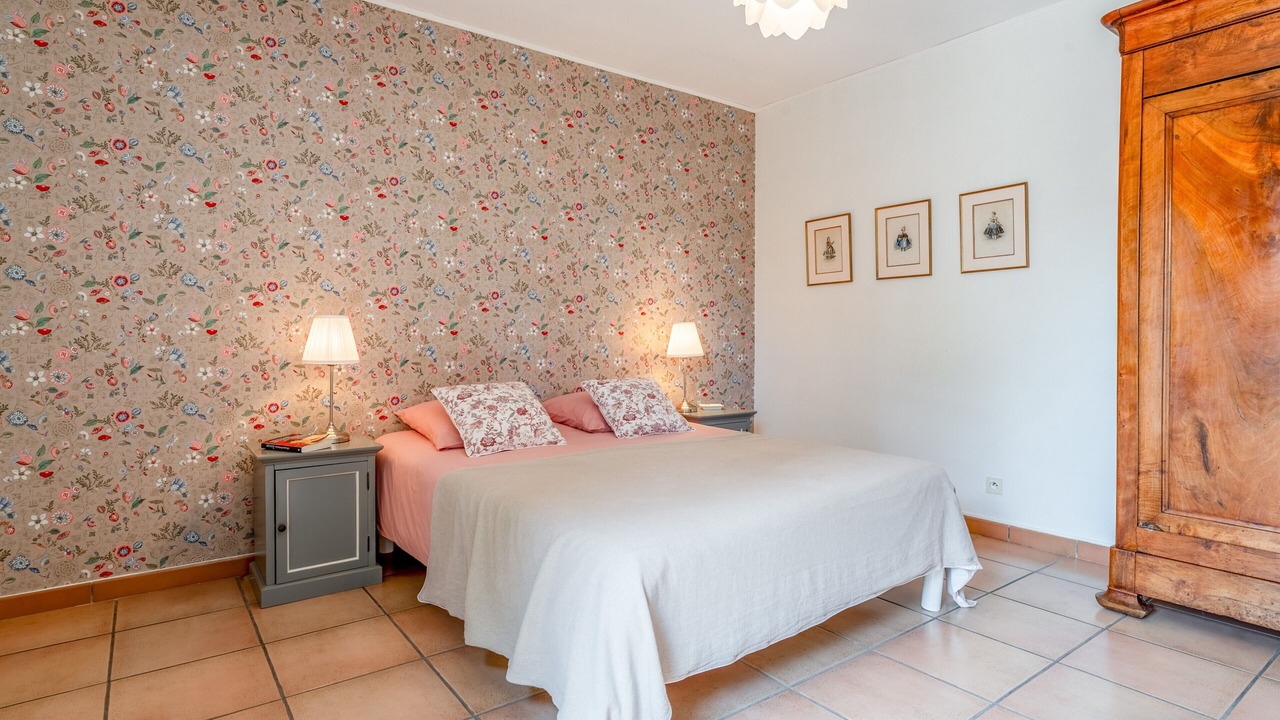 Photo of Bedroom in Lagarde Pareol