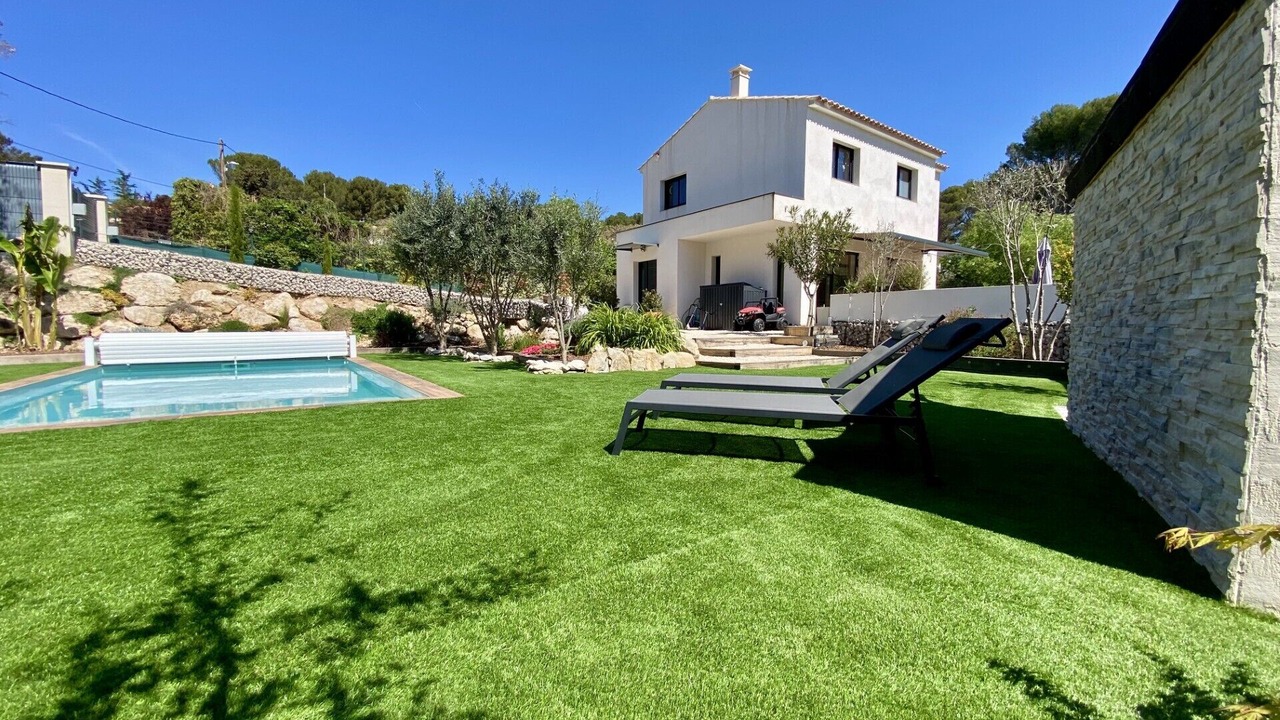Photo of Outdoor in Ventabren