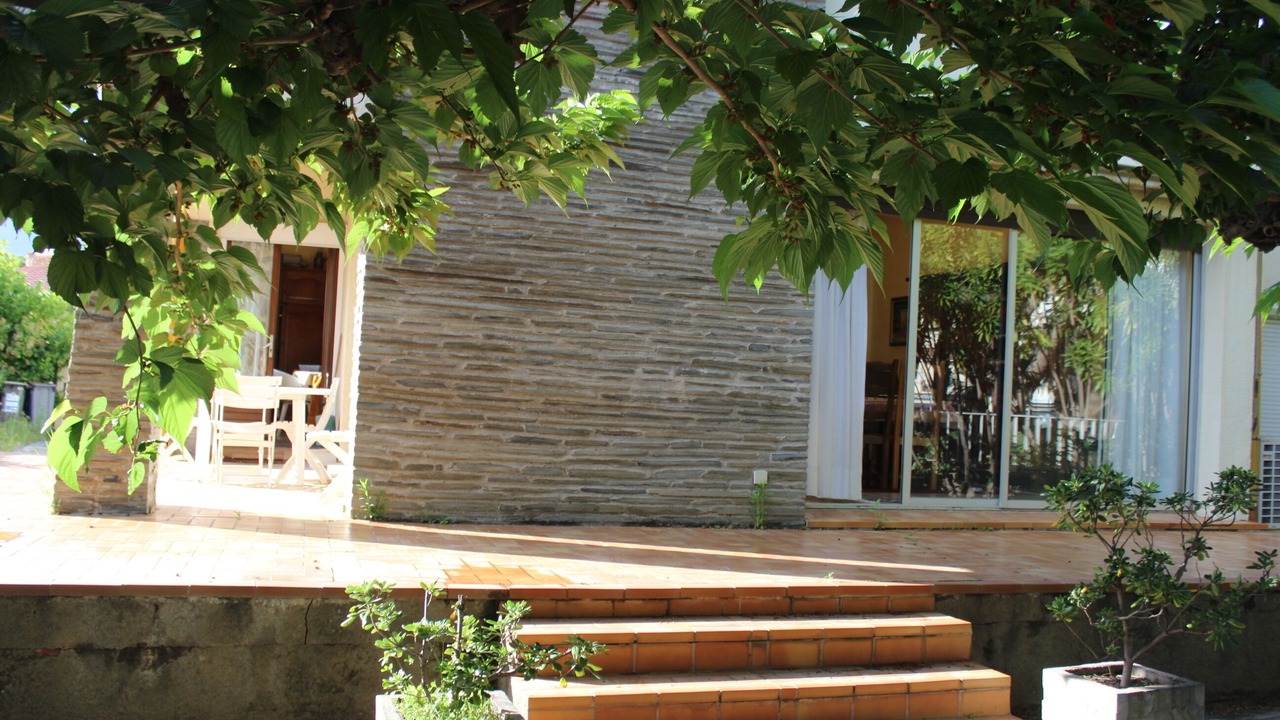 Photo of Patio Balcony in La Jetee