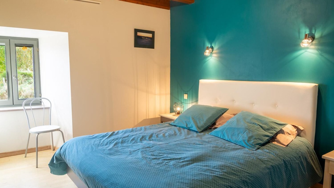 Photo of Bedroom in Le Buisson