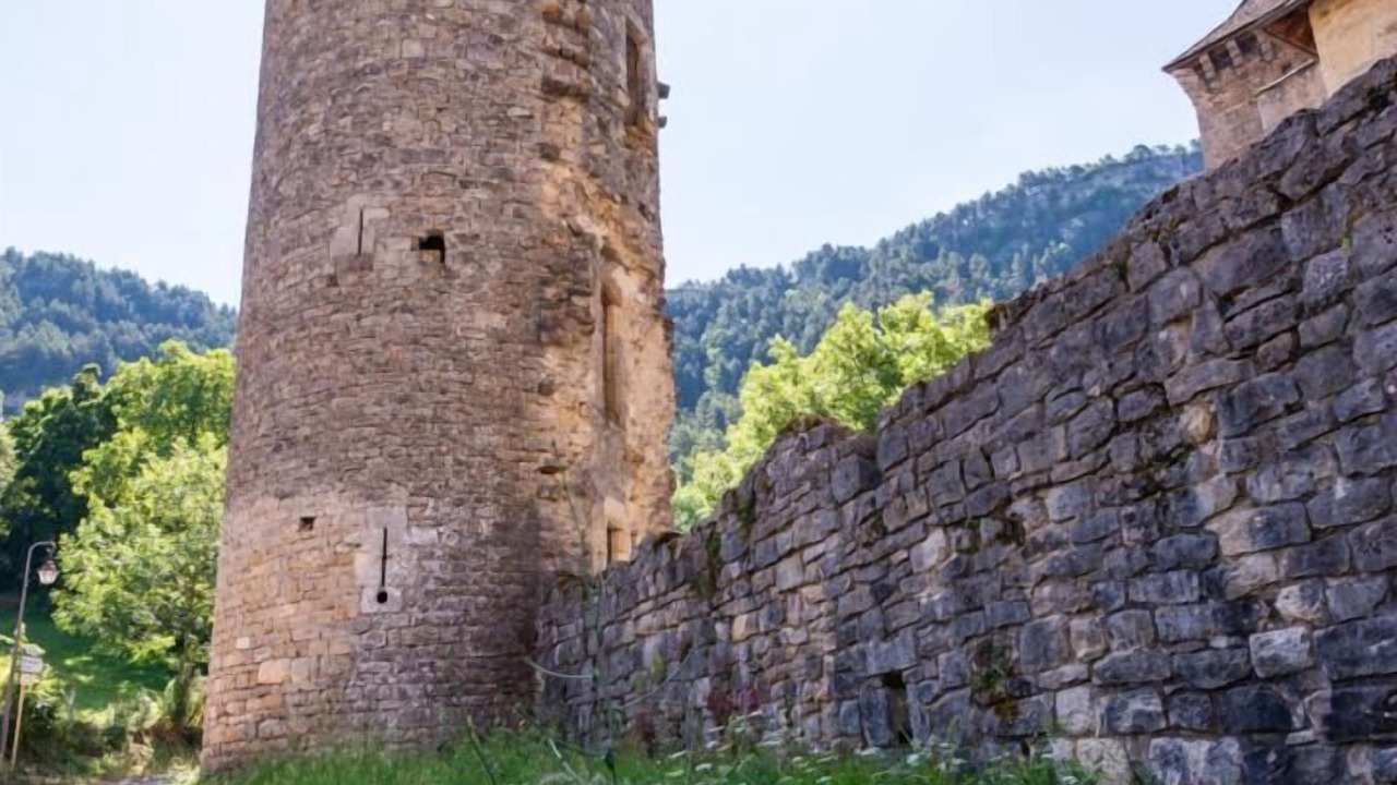 Photo of Others in Saint-Saturnin