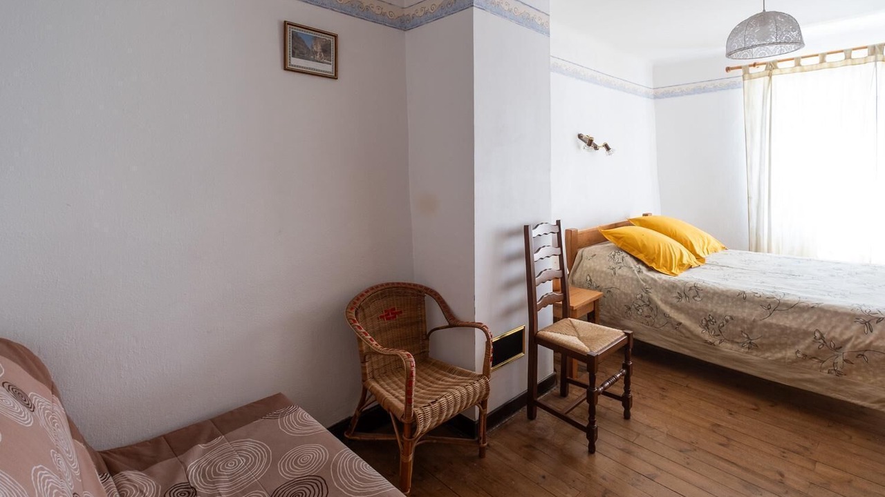 Photo of Bedroom in Laval-du-Tarn