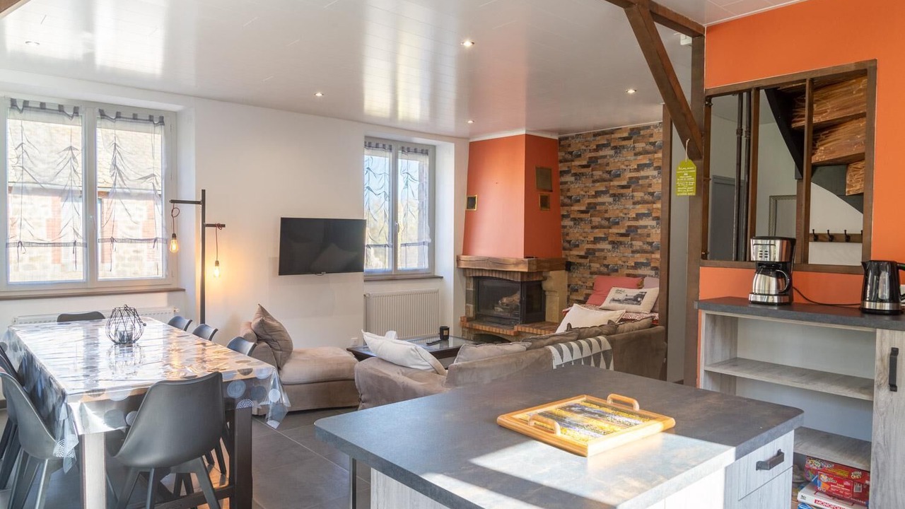 Photo of Livingroom in Sainte-Colombe-de-Peyre