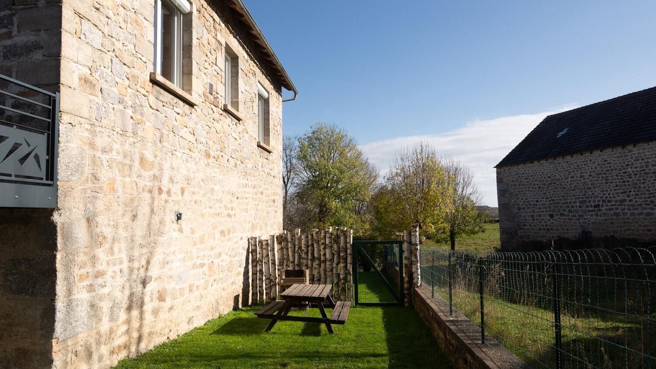 Photo of Outdoor in Sainte-Colombe-de-Peyre