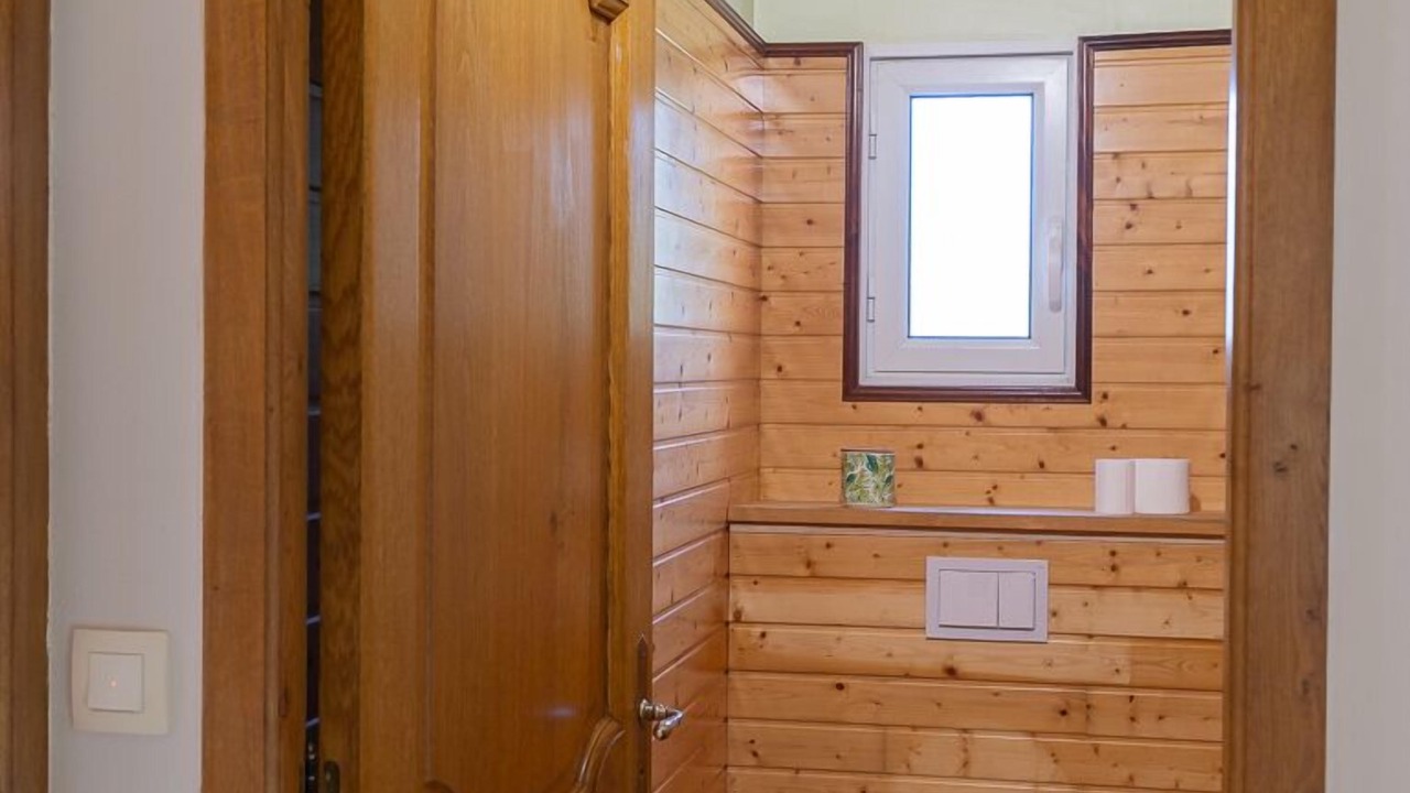 Photo of Bathroom in Ascarat