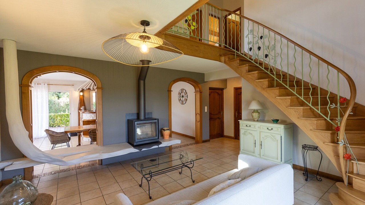 Photo of Livingroom in Ascarat