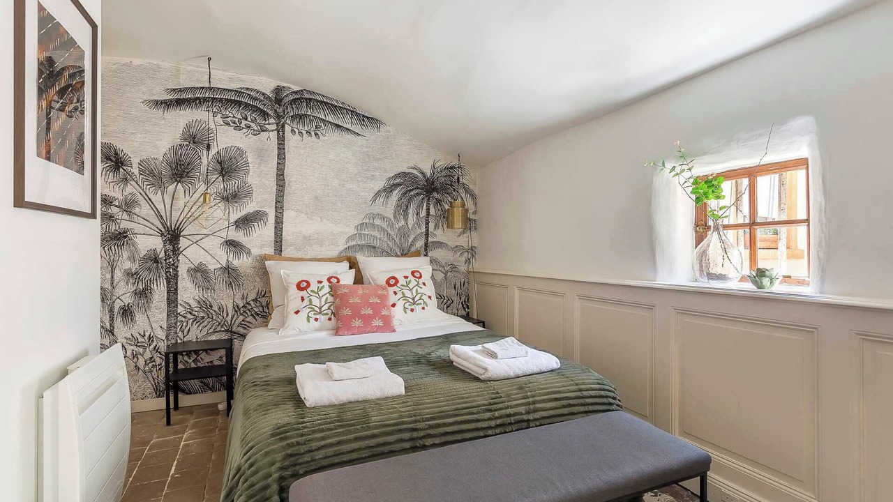 Photo of Bedroom in Old Lyon