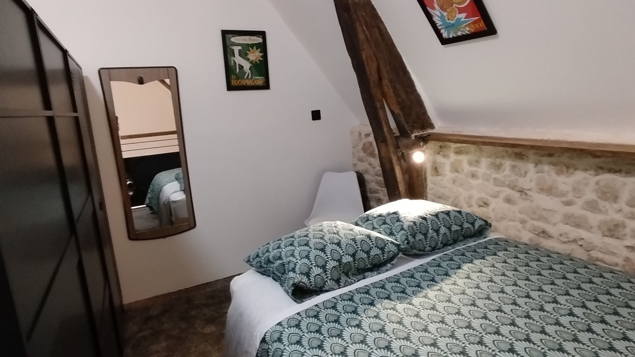 Photo of Bedroom in Vayrac