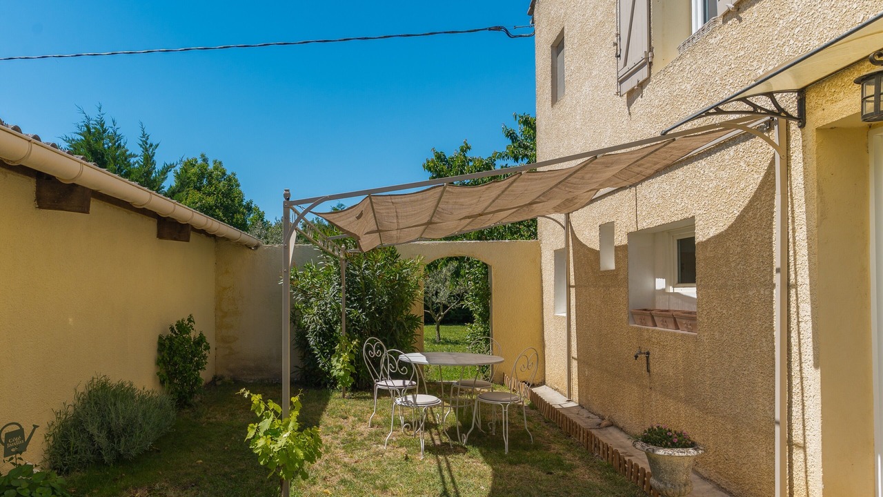 Photo of Outdoor in Merindol