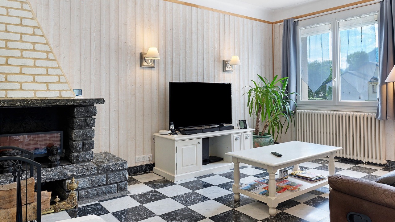 Photo of Livingroom in Lau-Balagnas
