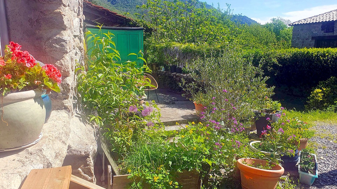 Photo of Outdoor in Mayres