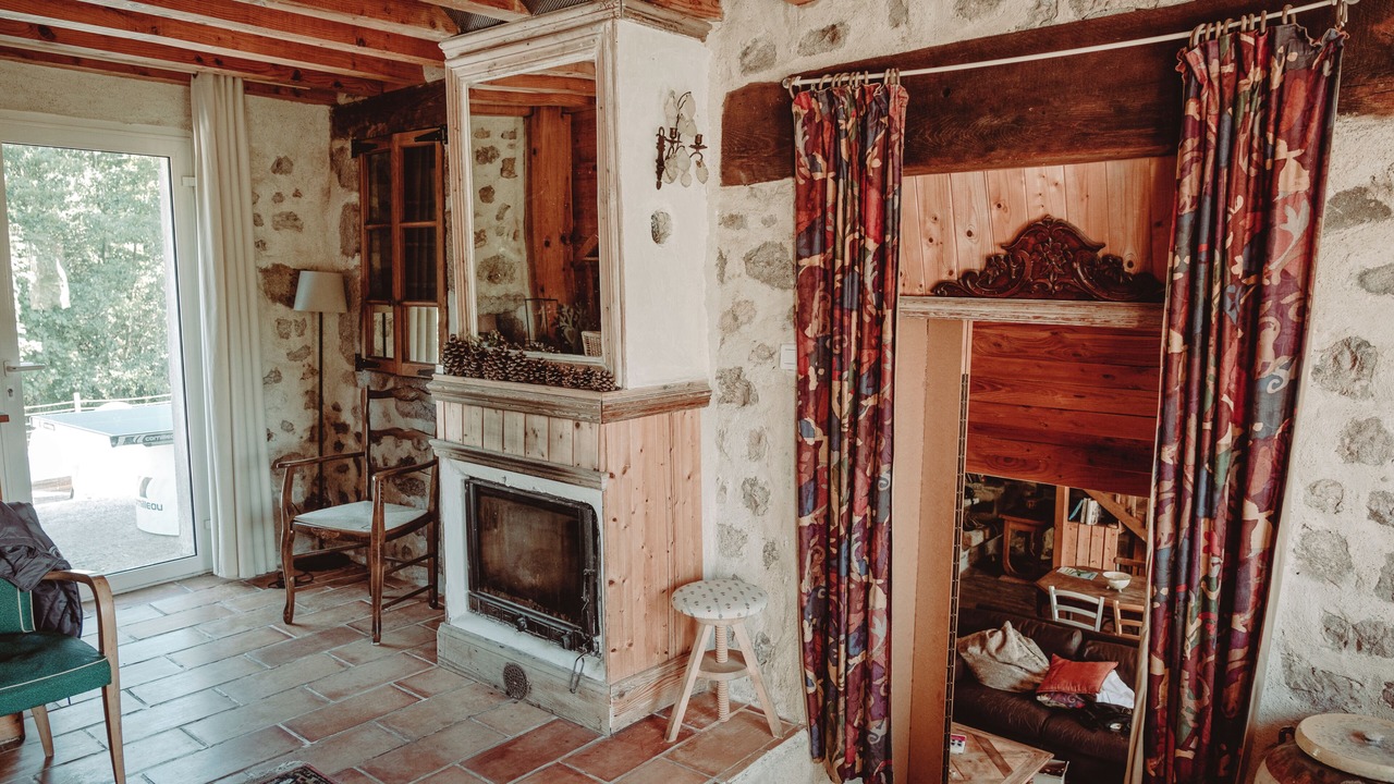 Photo of Livingroom in Saint-Barthelemy-Grozon