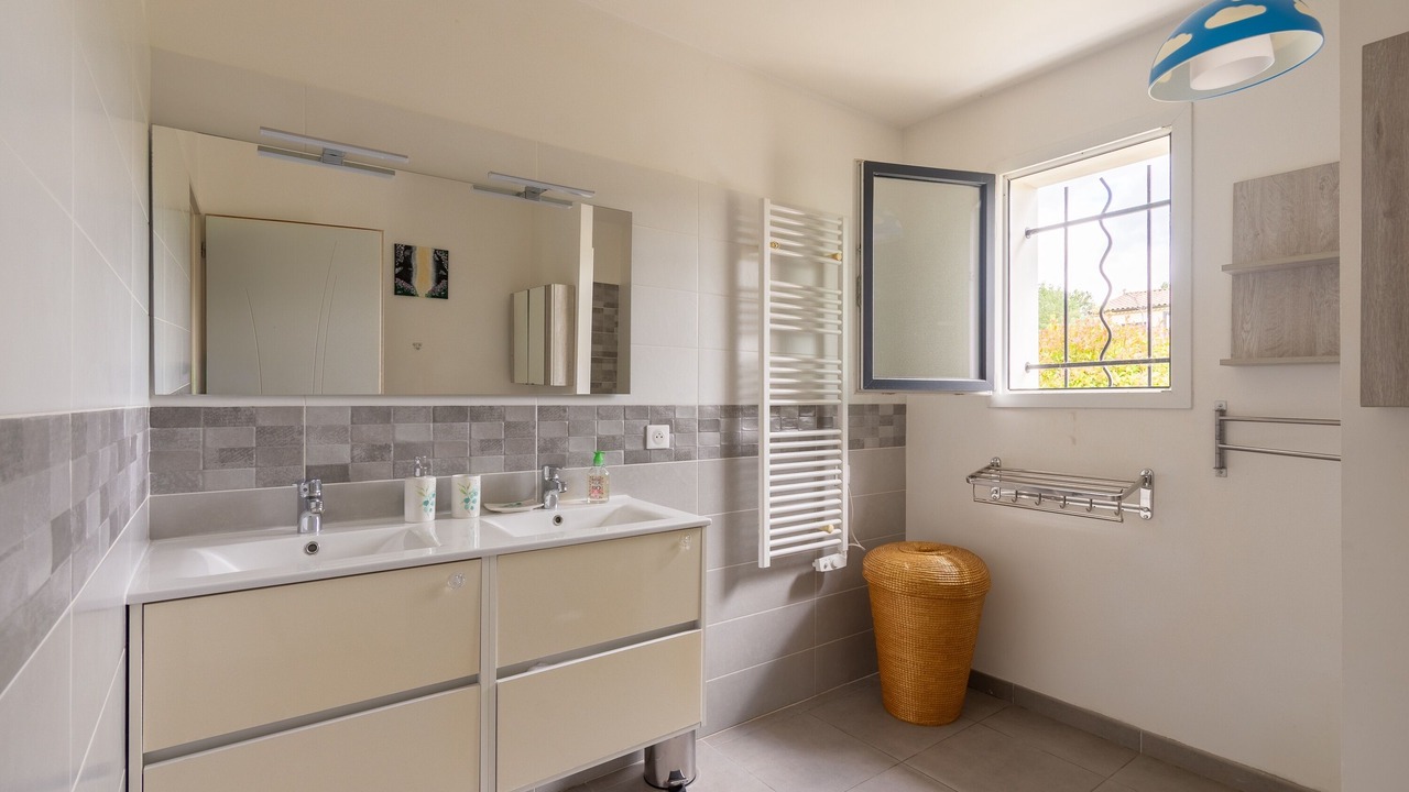 Photo of Bathroom in Serres