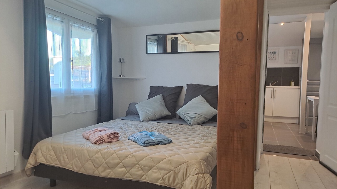 Photo of Bedroom in Audenge