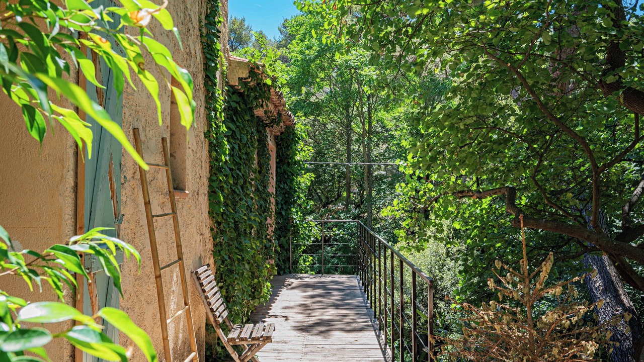 Photo of Outdoor in Est