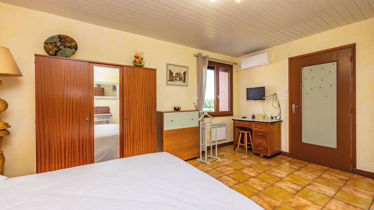 Photo of Bedroom in Grazac