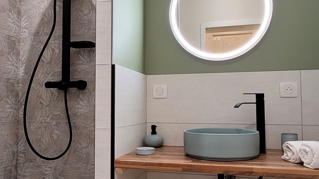 Photo of Bathroom in Soulages