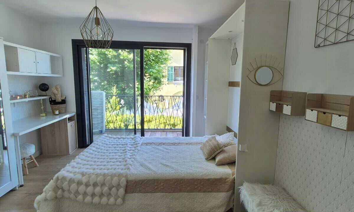 Photo of Bedroom in Bandol