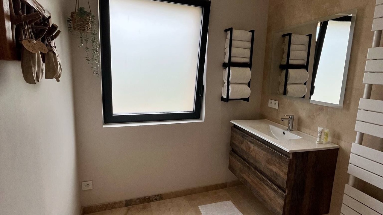 Photo of Bathroom in Condillac