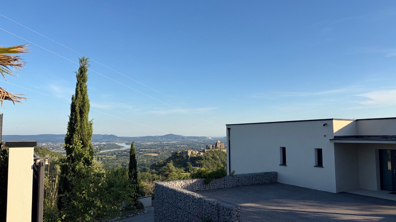 Photo of Outdoor in Rochemaure