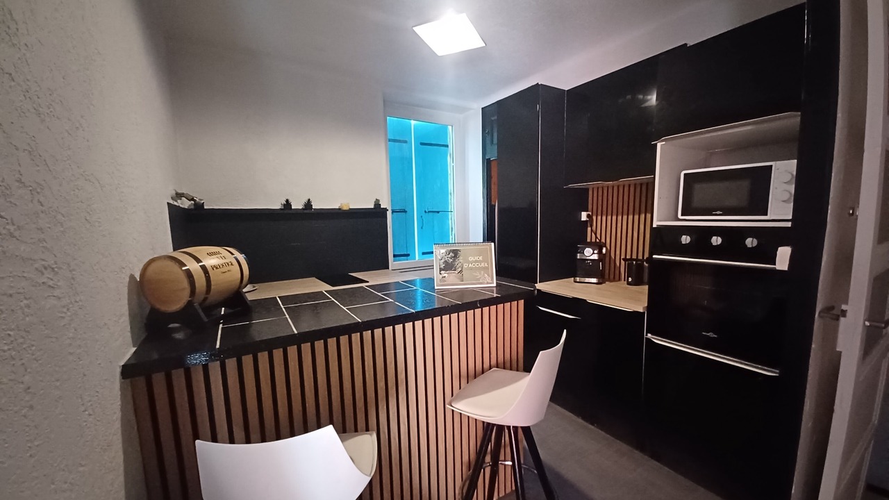 Photo of Kitchen in Saint-Fortunat-sur-Eyrieux