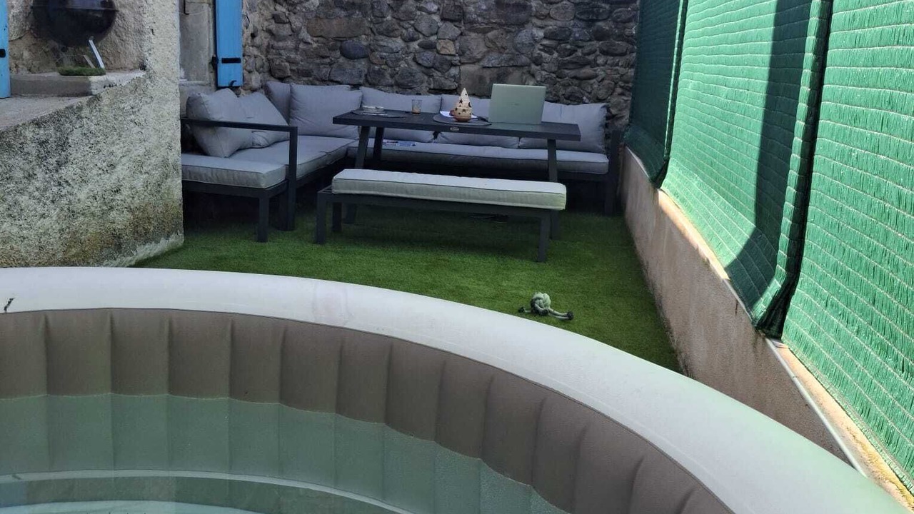 Photo of Outdoor in Saint-Fortunat-sur-Eyrieux
