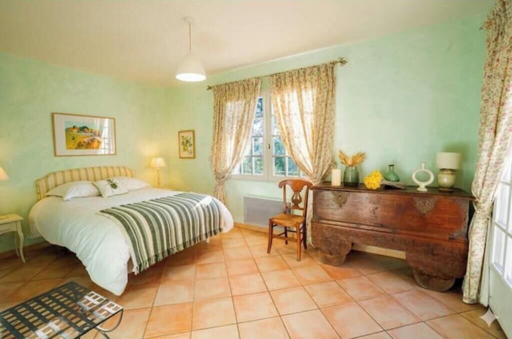 Photo of Bedroom in Ollioules