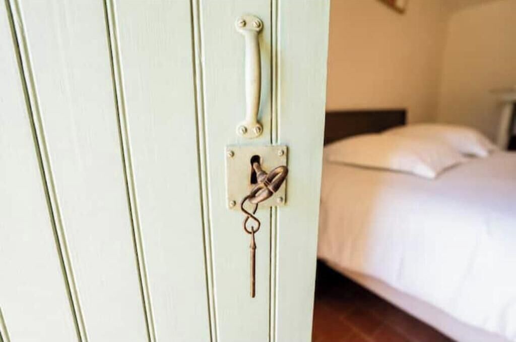 Photo of Bedroom in Ollioules