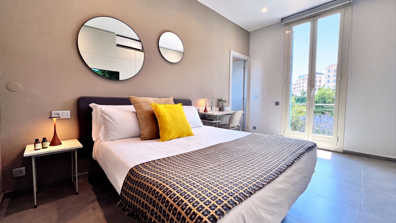 Photo of Bedroom in Beausoleil