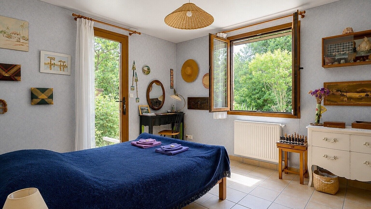 Photo of Bedroom in Bouc-Bel-Air