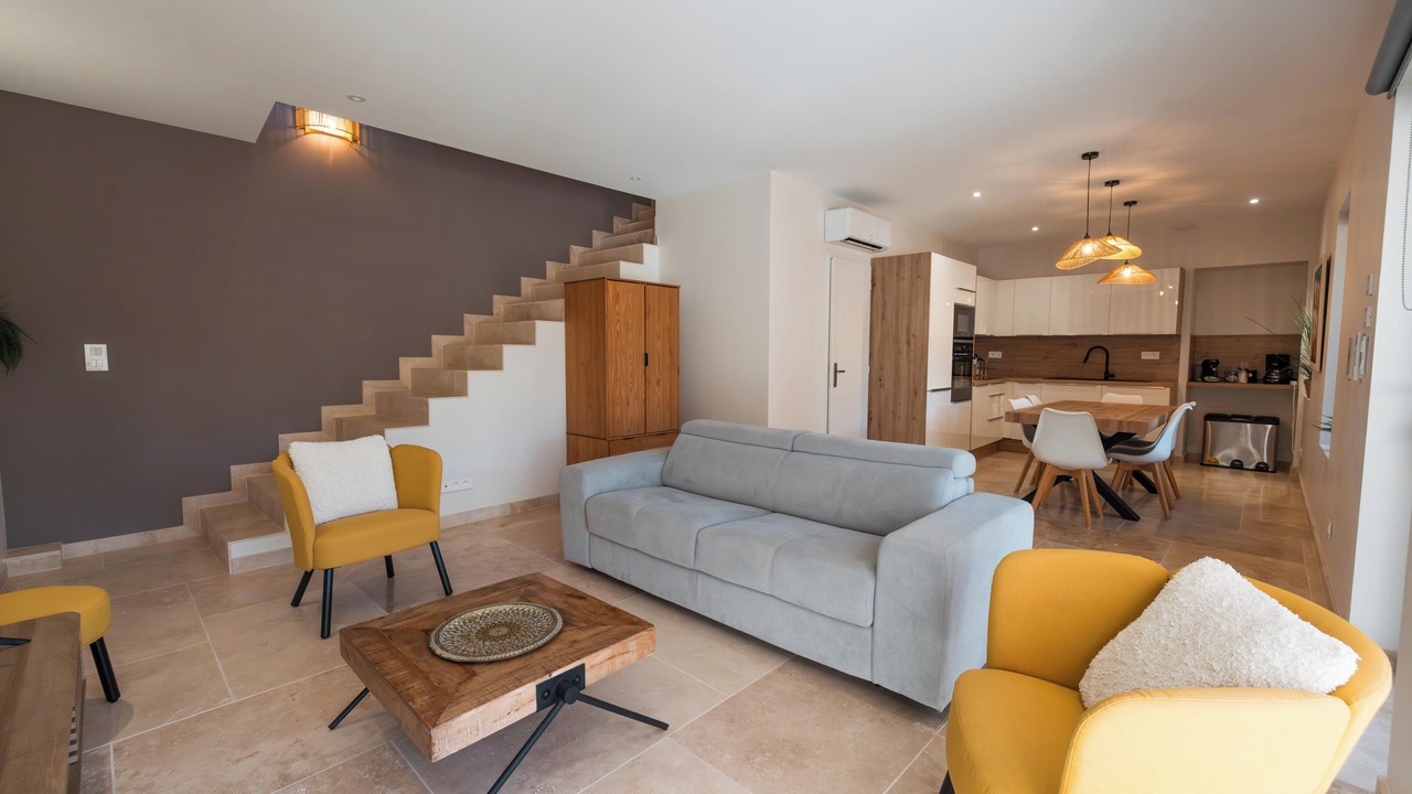 Photo of Livingroom in Condillac