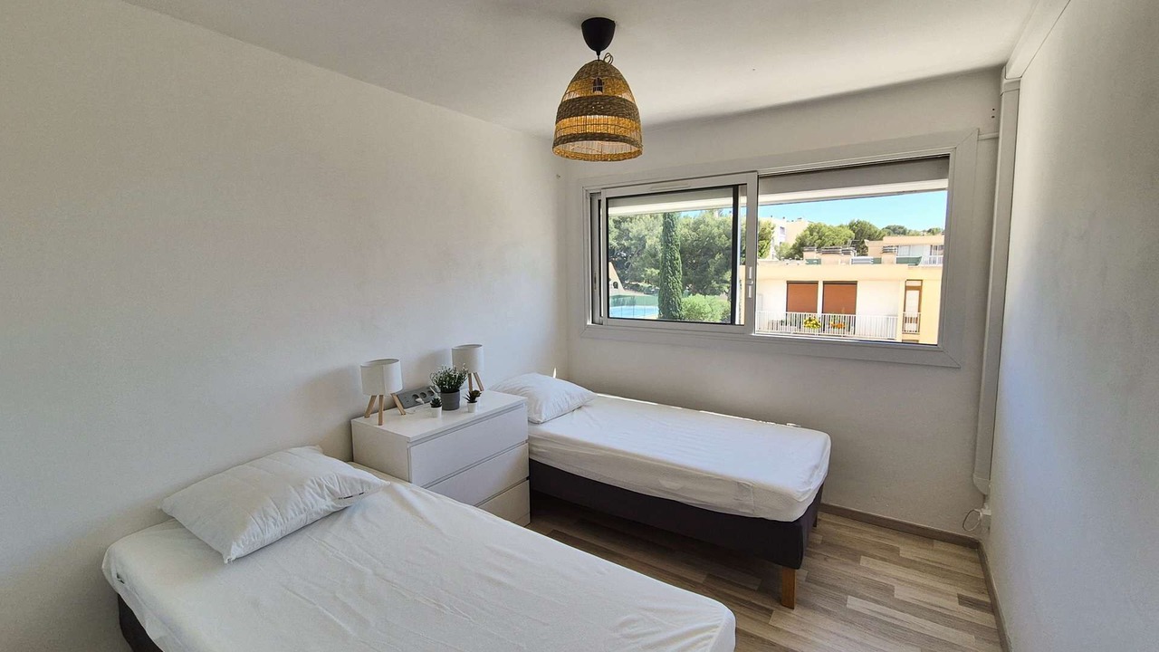 Photo of Bedroom in Saint-Mandrier-sur-Mer