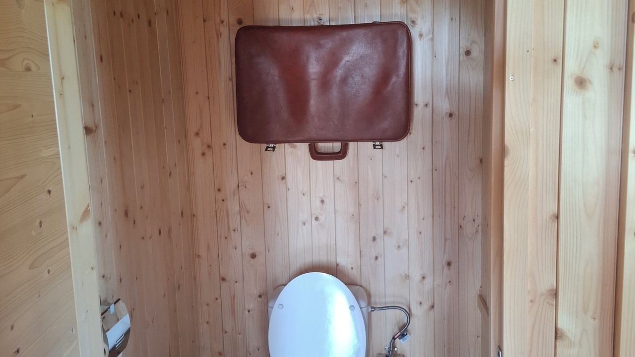 Photo of Bathroom in Sadroc