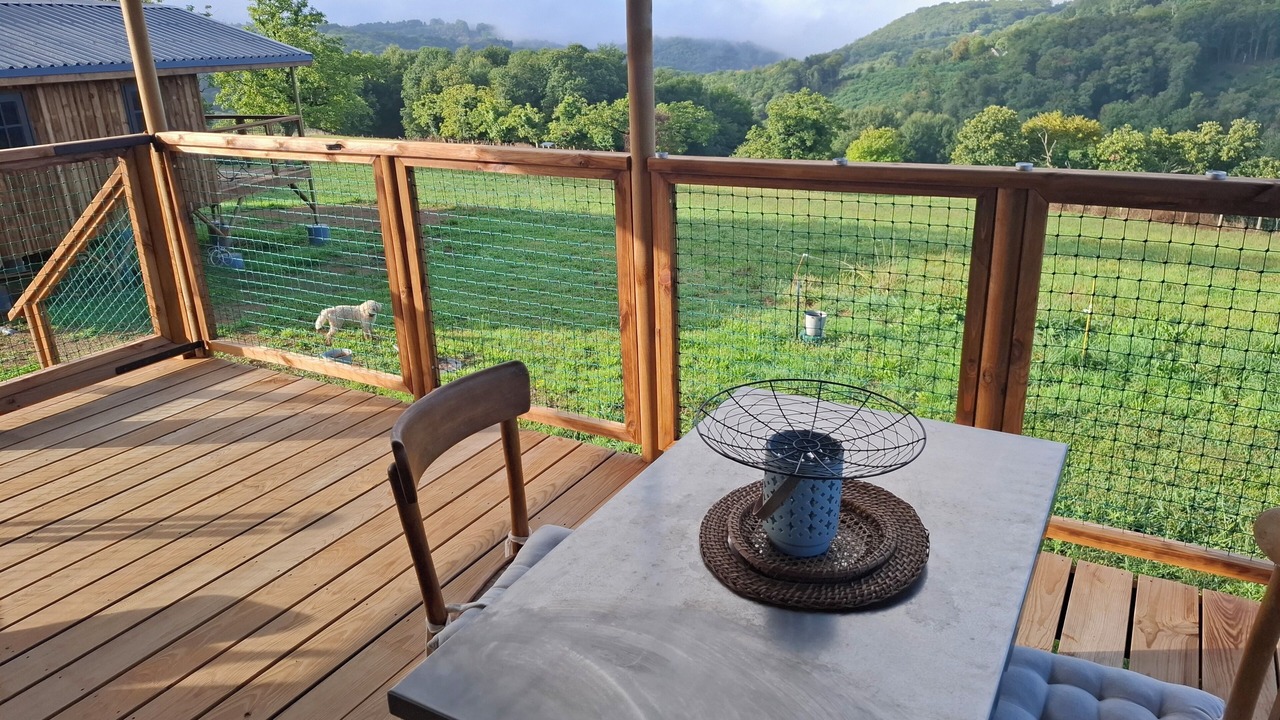 Photo of Outdoor in Sadroc