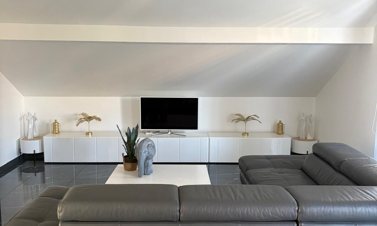 Photo of Livingroom in Chavanod