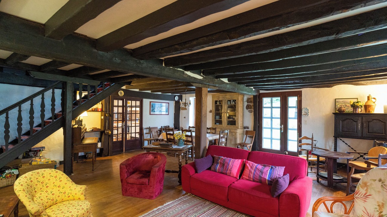 Photo of Livingroom in Sare