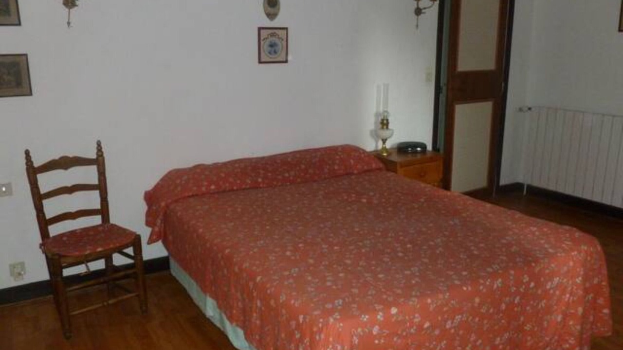 Photo of Bedroom in Sare