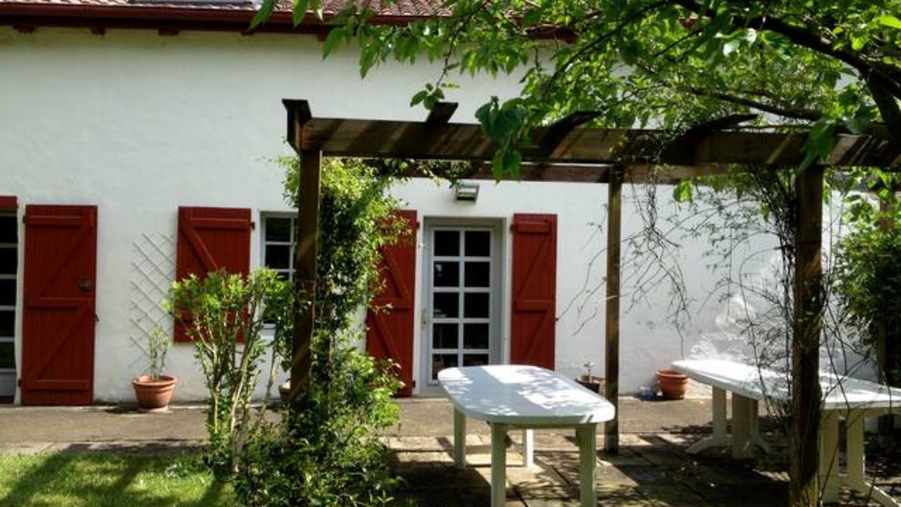 Photo of Patio Balcony in Sare